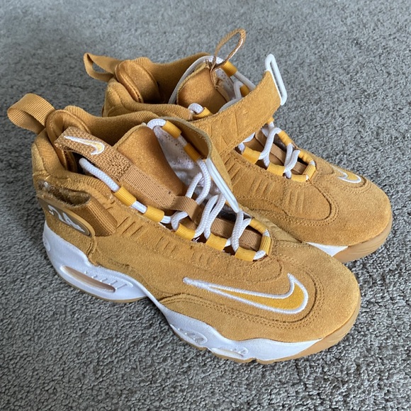 Boys Nike Griffeys (Wheat) - Picture 2 of 5